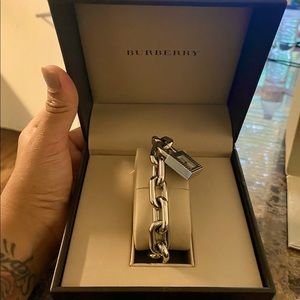 COPY - Burberry Charm Watch